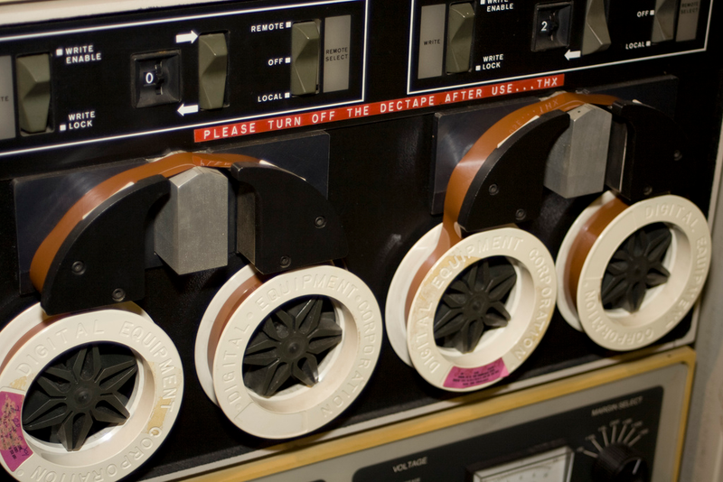 Illustration for article titled I'm All Wound Up: A Gallery of Classic Magnetic Tape Drives and Reels
